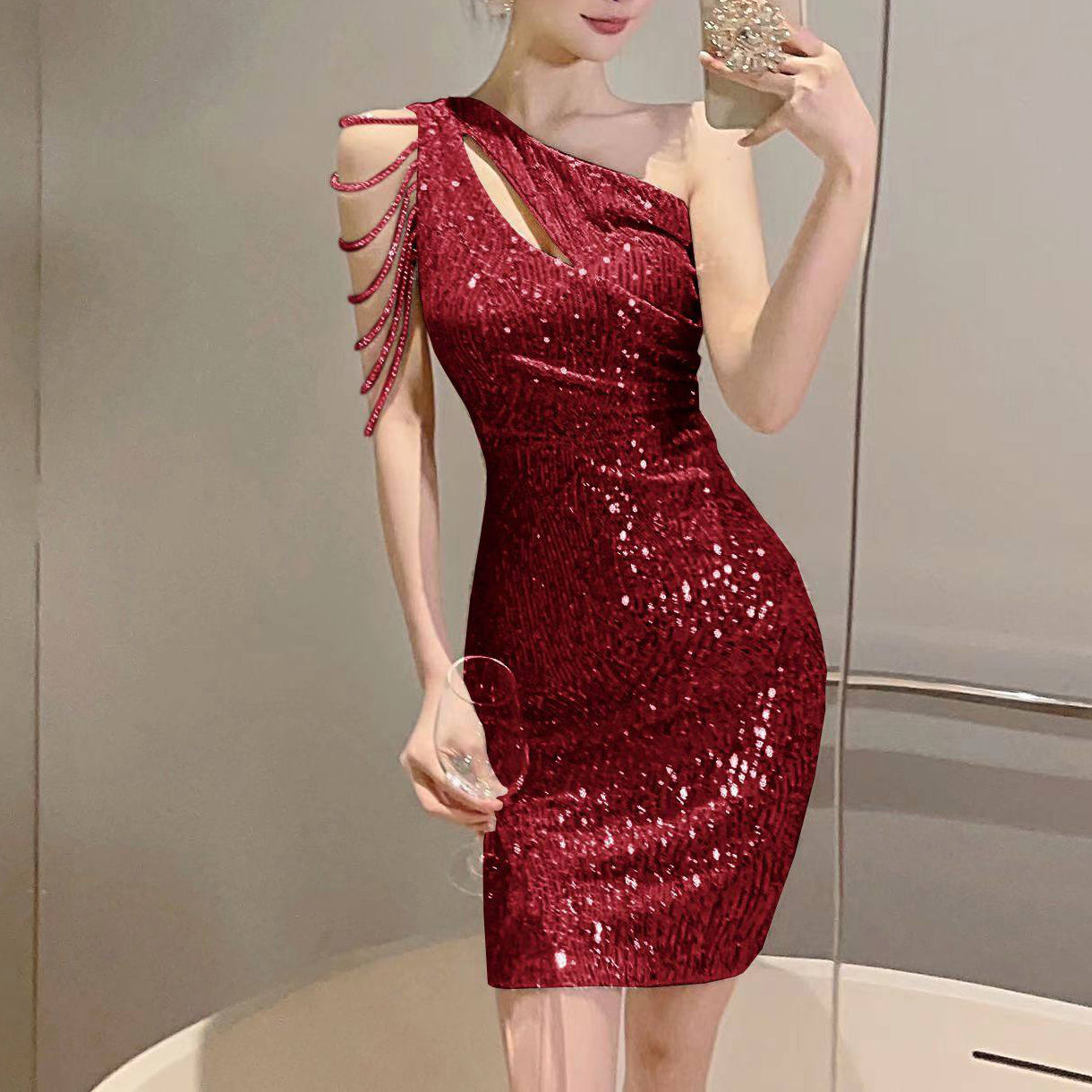 Sexy One-Shoulder Asymmetrical Neckline Sequined Party Dress