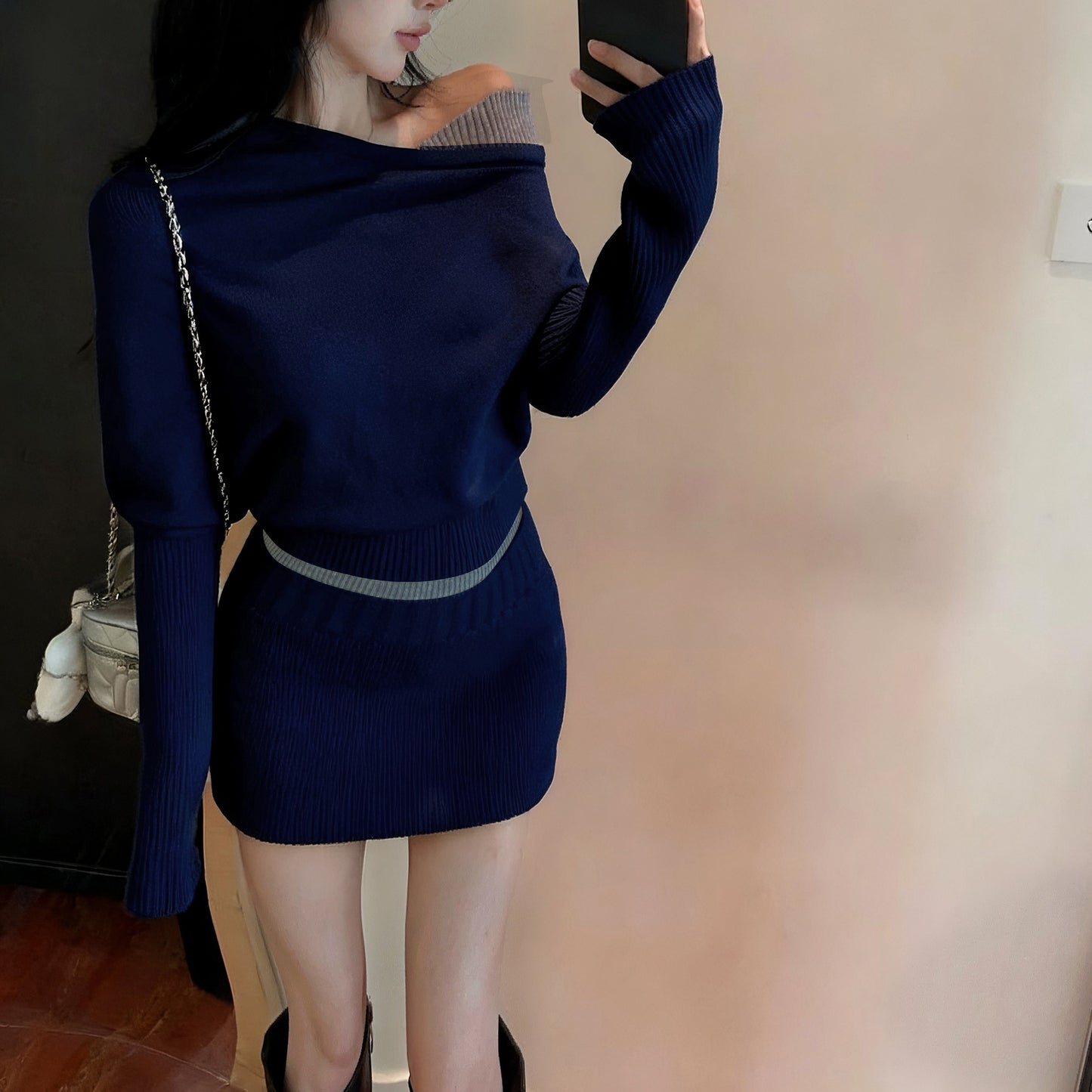 Fake Two-Piece Sexy Contrast Color Off-Shoulder Knitted Sweater Skirt Set
