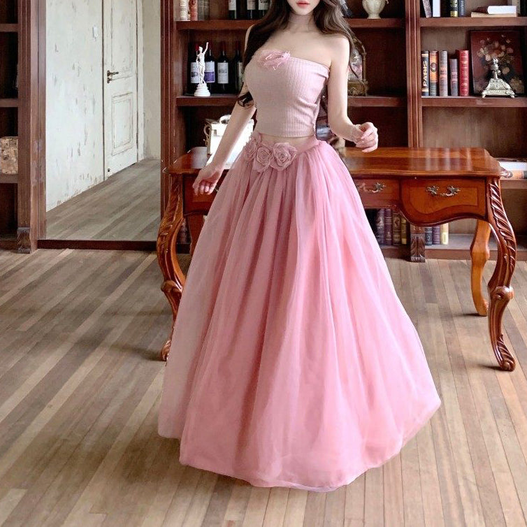 Sweet And Elegant Strapless Crop Top And High-Waisted Loose Mesh Skirt Set