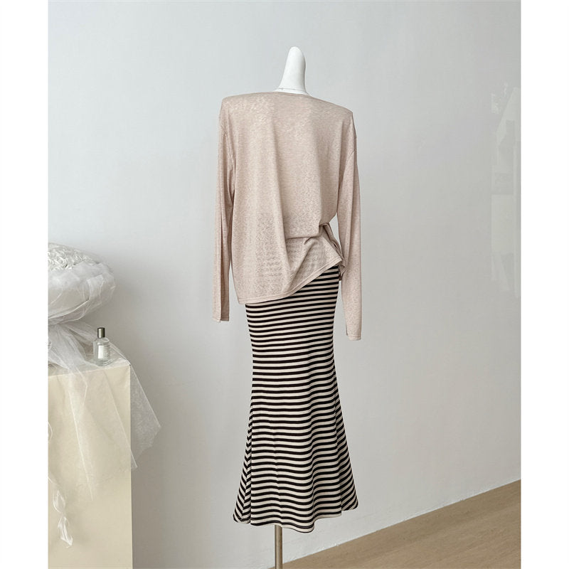 Loose Long-Sleeve Top And Striped Fishtail Skirt Set