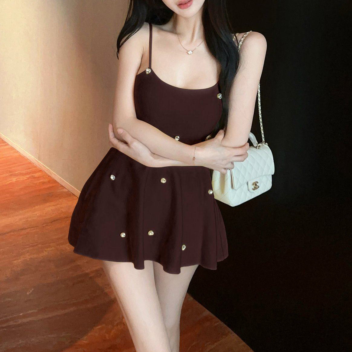 Green Fitted Sleeveless U-Neck Knit Top