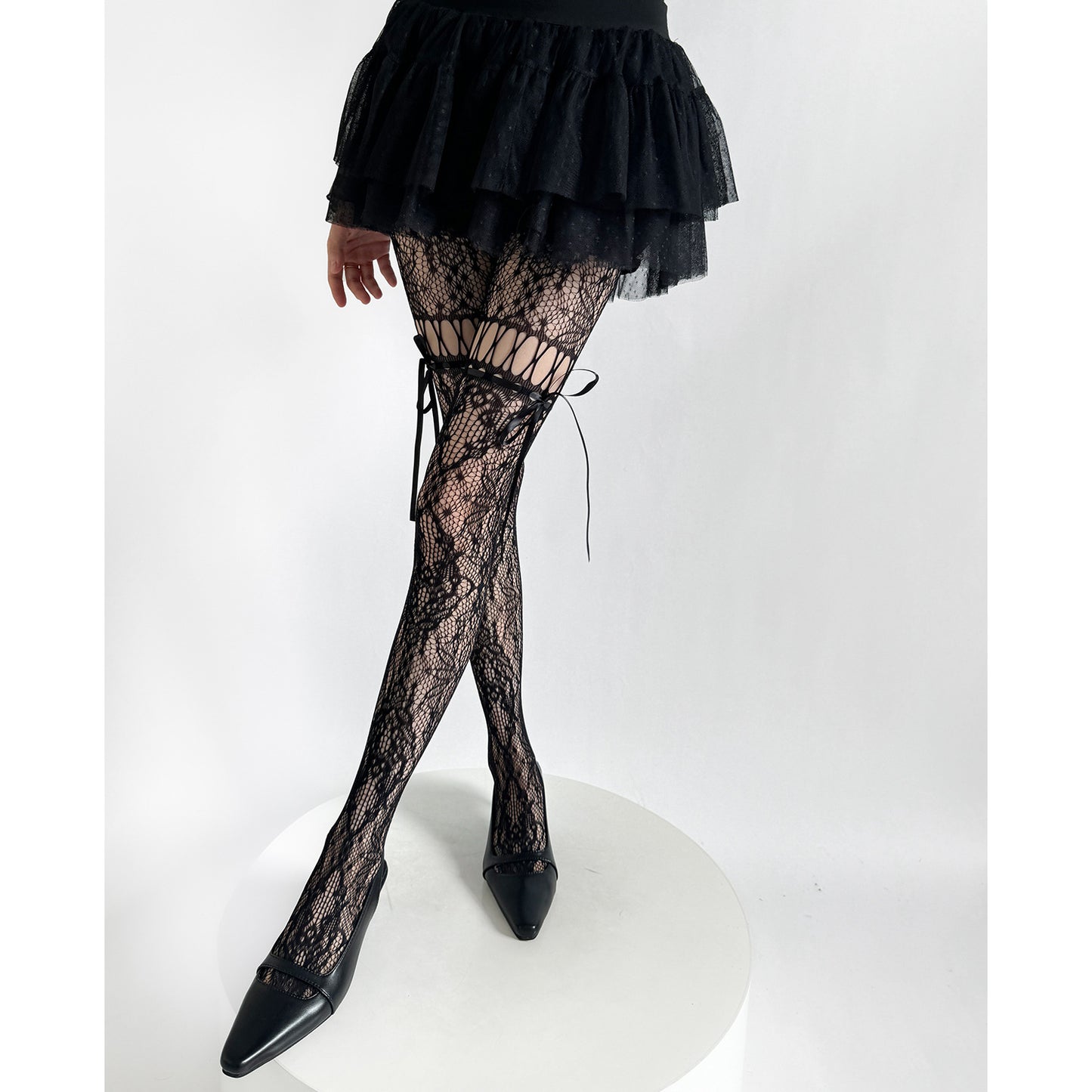 Retro Hollow Lace Bow Tie Fishnet Stockings