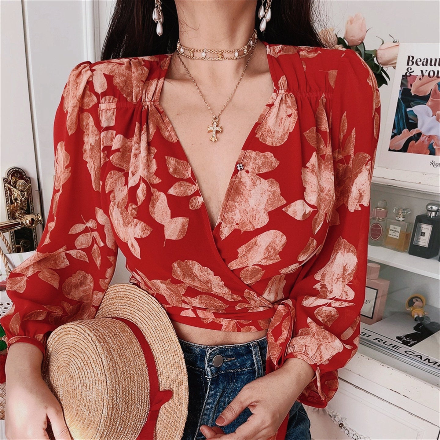 Retro V-Neck Lantern Sleeve Tie-Up Floral Shirt