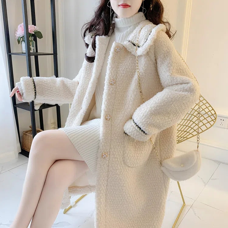 Loose-Fitting Mid-Length Lamb Wool Coat