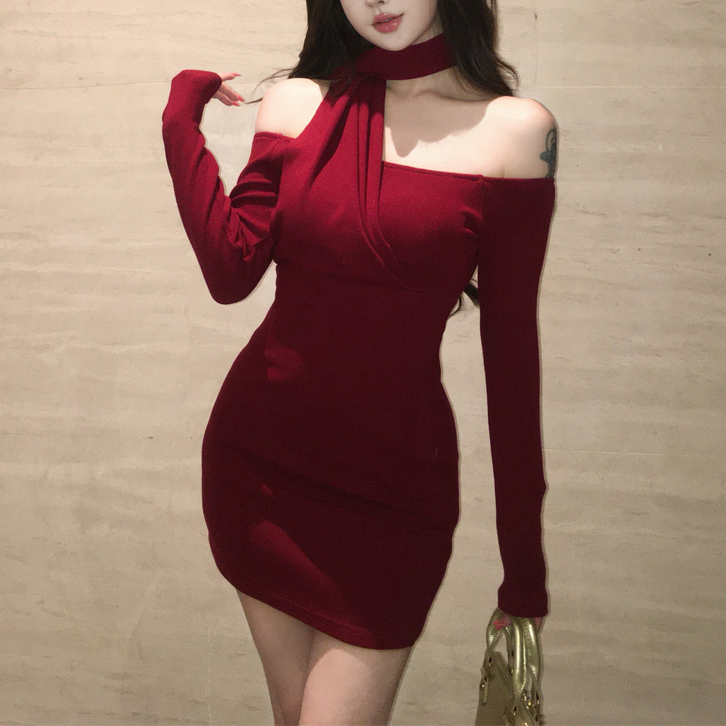 Sexy Long-Sleeved Halter Dress