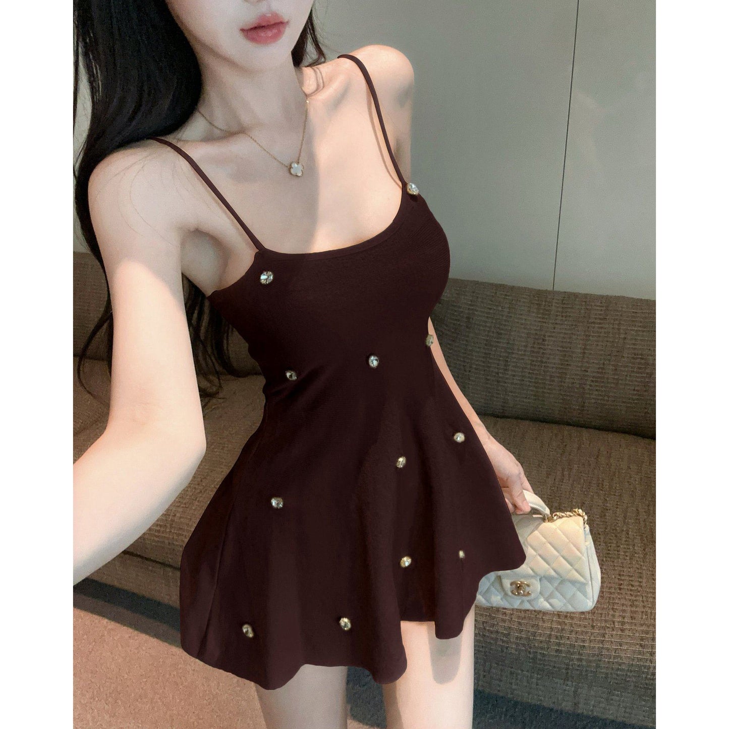 Green Fitted Sleeveless U-Neck Knit Top