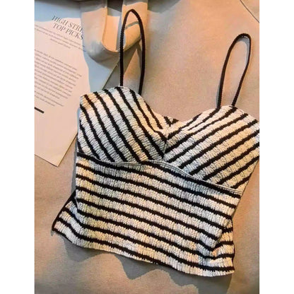 Black And White Striped Tank Top With Built-In Bra Pads