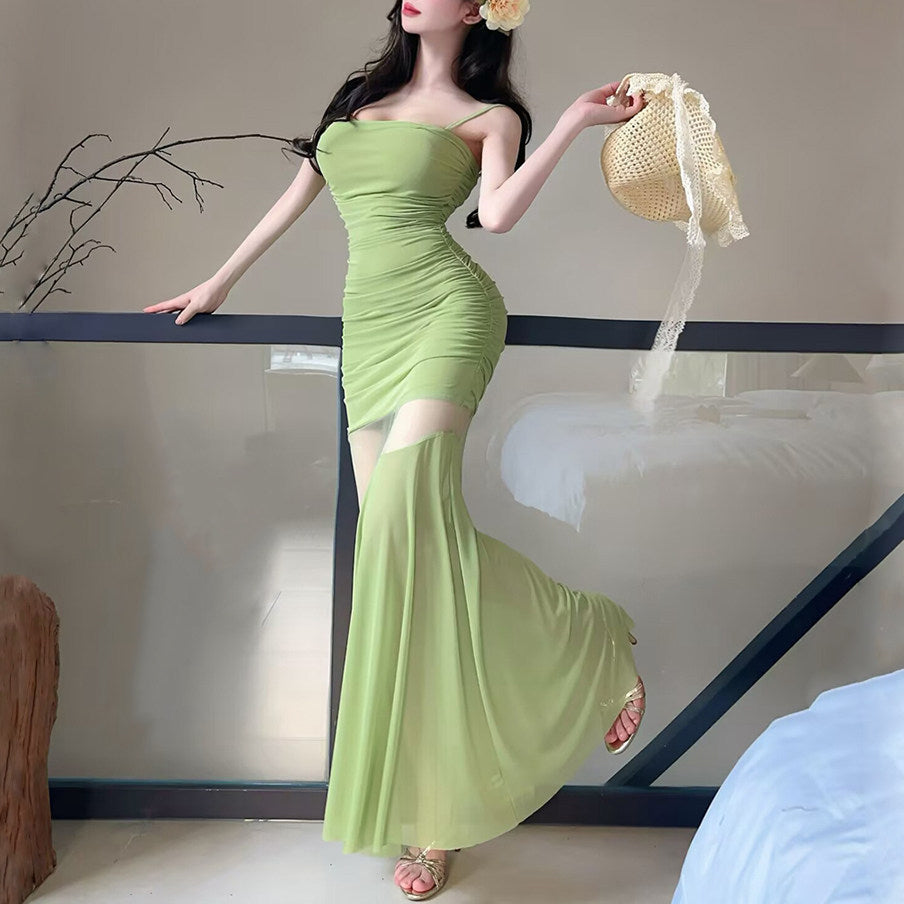 Sexy Off-The-Shoulder Strapless Dress With Mesh Paneling And A High Waist