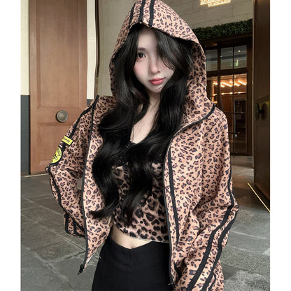 Vintage-Style Long-Sleeve Leopard Print Hoodie