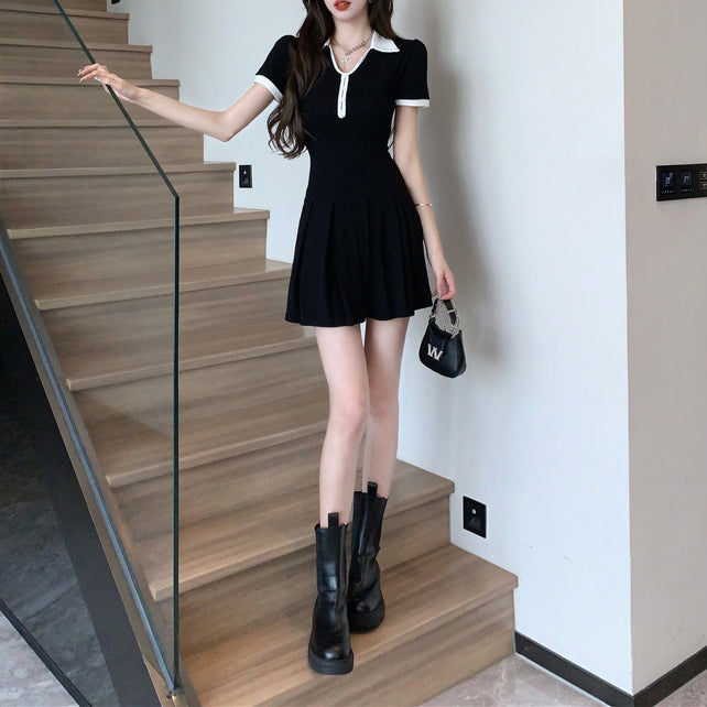 Audrey Hepburn-Style Black Color-Block Polo Dress