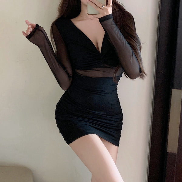 Mesh Stitching Long-Sleeved Pleated Bodycon Dress