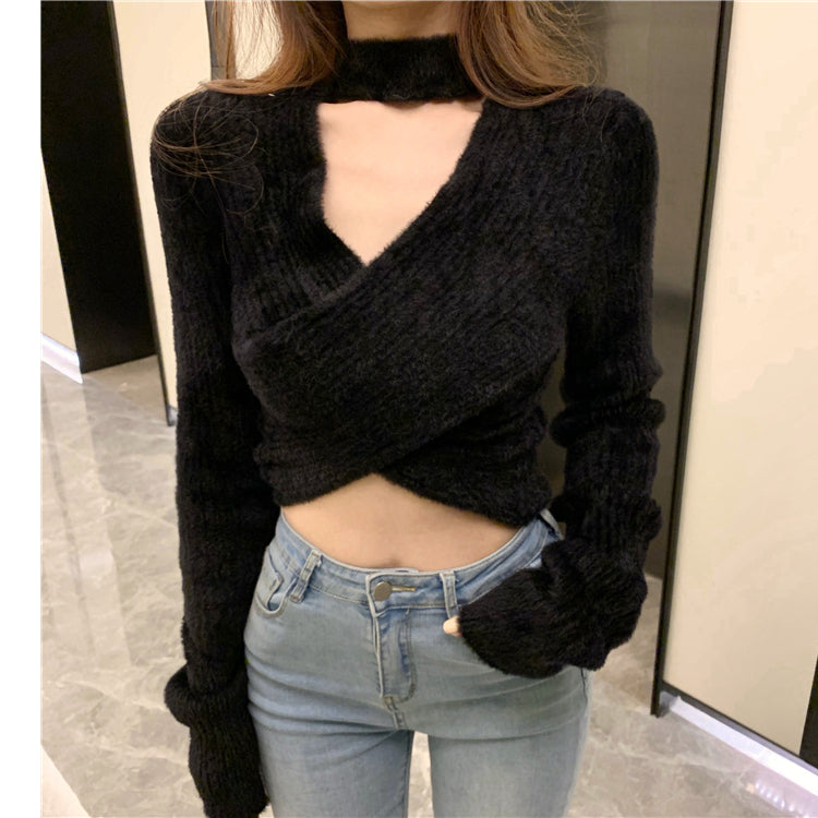 V-Neck Long-Sleeved Short Knitted Sweater Top