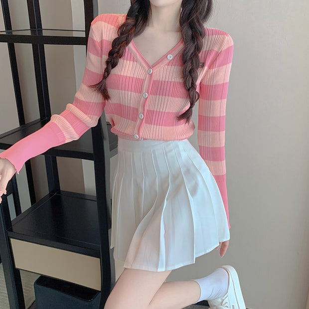 V-neck striped knitted cardigan pleated skirt suit