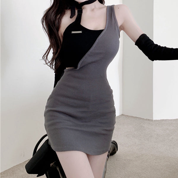 Colorblock Halterneck Off-The-Shoulder Bodycon Dress