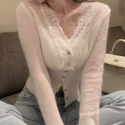 V-neck long-sleeved knitted short top