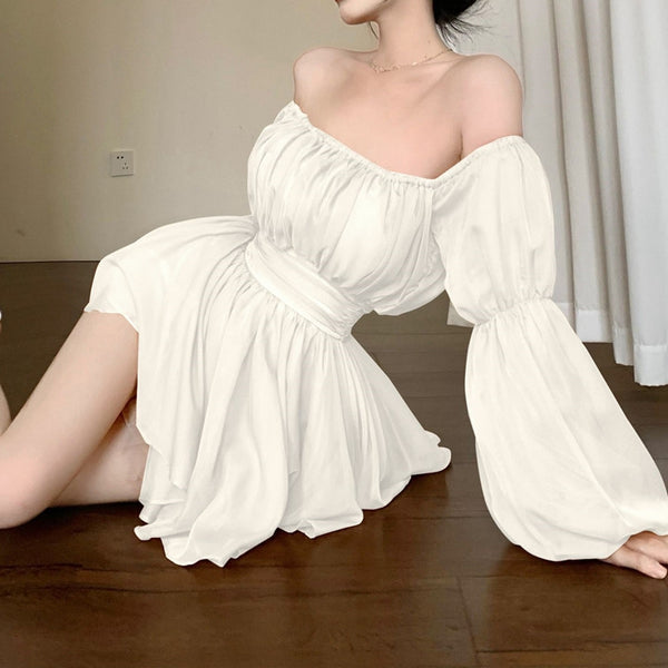 Neck Strapless Long-Sleeved Pleated Dress