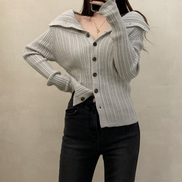 Off-The-Shoulder Single-Breasted Knitted Cardigan