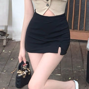 Sleeveless single breasted top black skirt set