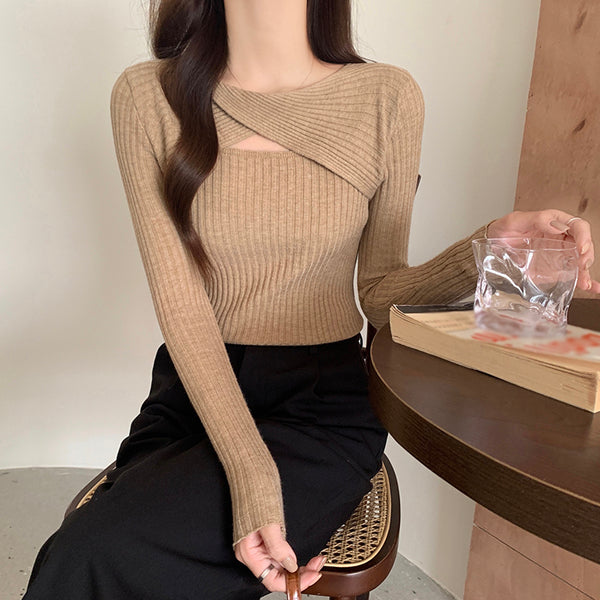 Stretch Cutout Long Sleeve Slim Fit Knit Top