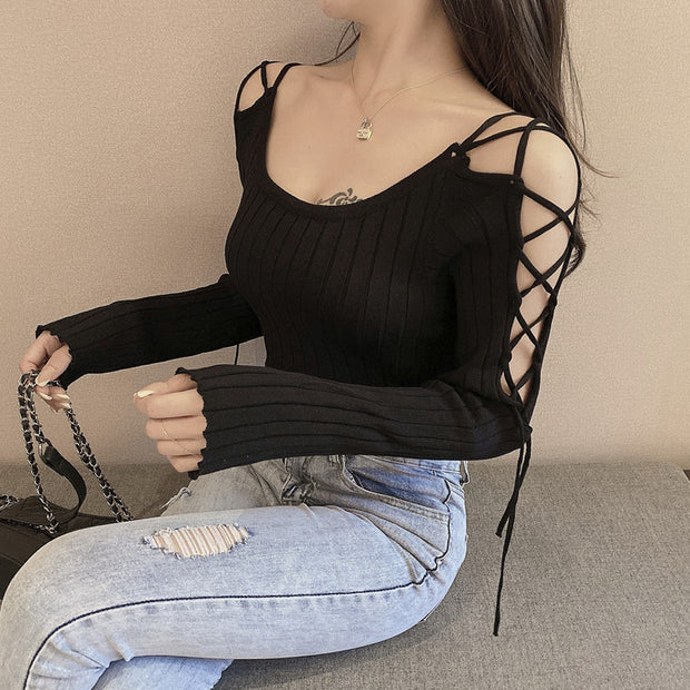 Lace-up off-the-shoulder long-sleeve knitted top – DRESSVY