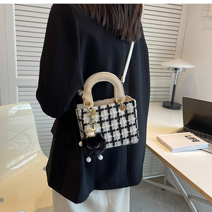 Fashion Woolen Black Shoulder Bag