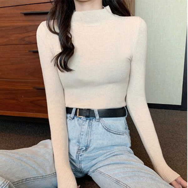 Long sleeve knitted half turtleneck sweater
