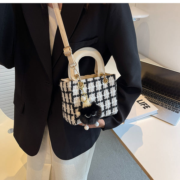 Fashion Woolen Black Shoulder Bag