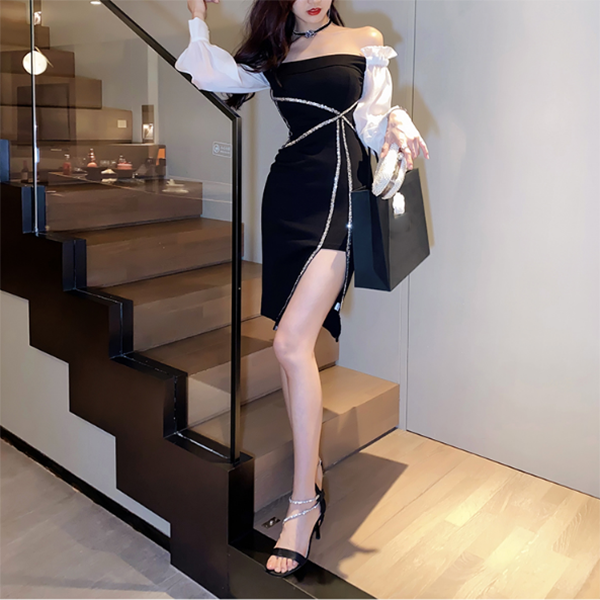One-shoulder color-block sequin slit dress